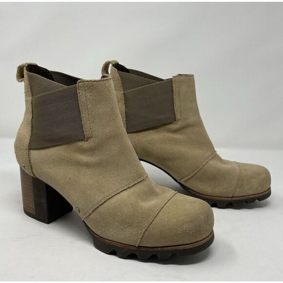 SOREL Chelsea Boots Women 9.5 Addington Heeled Beach Suede Leather Ankle - Picture 1 of 15